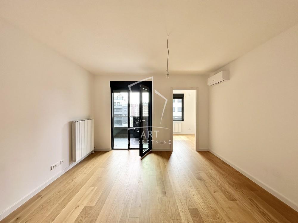 Stan na prodaju u Beogradu, Voždovac, dvoiposoban, 73m2, cena 252000 evra