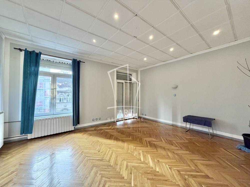 Stan na prodaju u Beogradu, Vračar, 136m2, cena 550000 evra