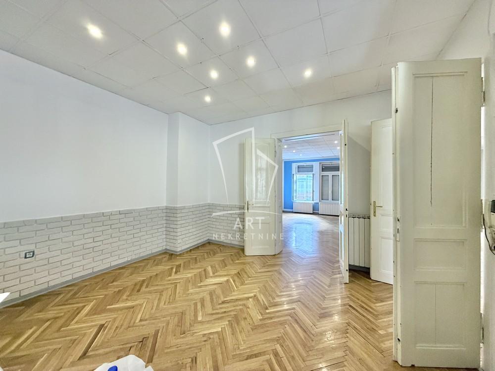 Stan na prodaju u Beogradu, Vračar, 136m2, cena 550000 evra