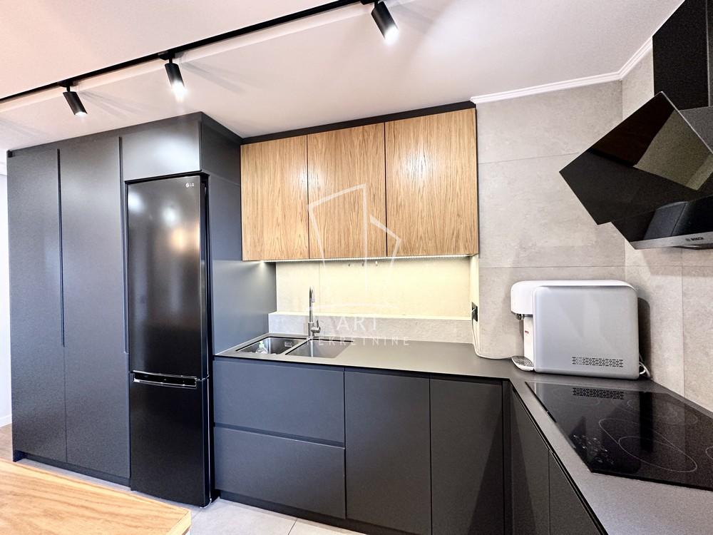 Stan na prodaju u Beogradu, Zvezdara, trosoban, 68m2, cena 265000 evra