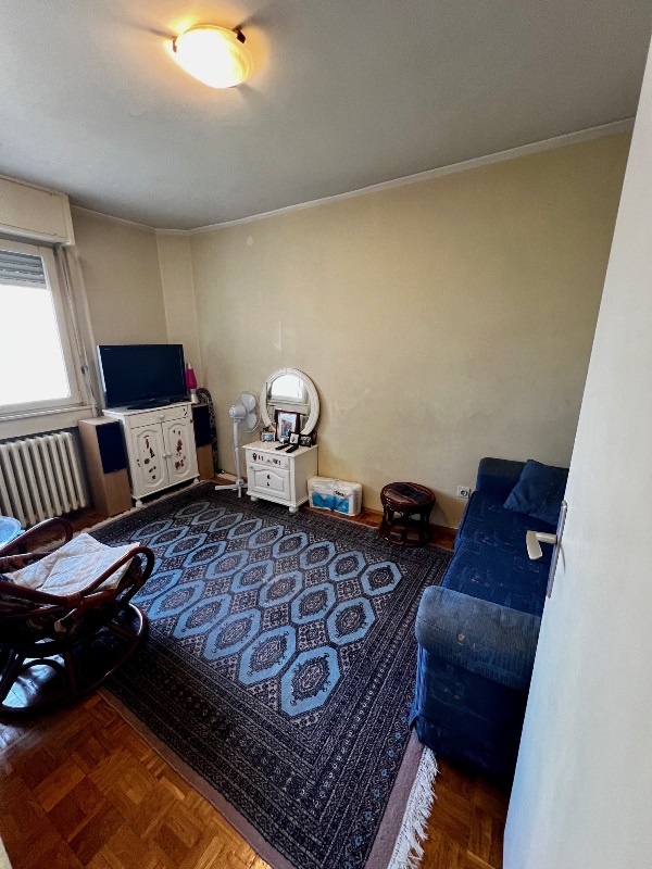 Stan na prodaju u Beogradu, Banjica, trosoban, 82m2, cena 197000 evra