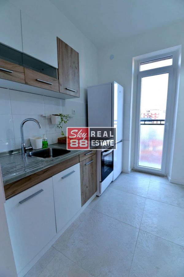 Stan na prodaju u Beogradu, Kalenić pijaca, dvosoban, 48m2, cena 179000 evra