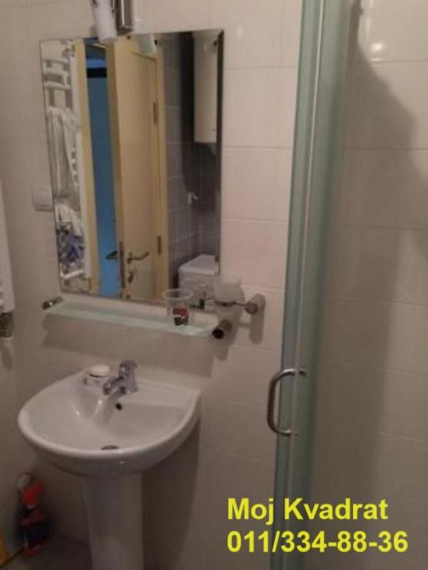 Stan na prodaju u Beogradu, Beograd (Mašinski fakultet), jednoiposoban, 33m2, cena 150000 evra