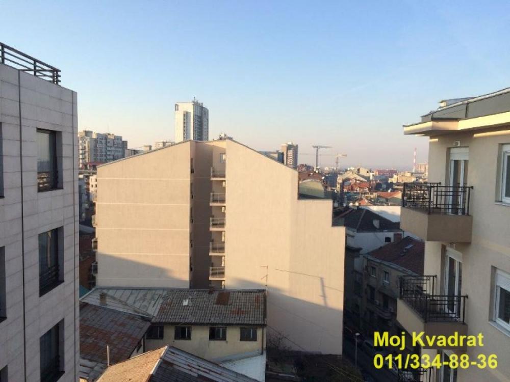 Stan na prodaju u Beogradu, Beograd (Mašinski fakultet), jednoiposoban, 33m2, cena 150000 evra