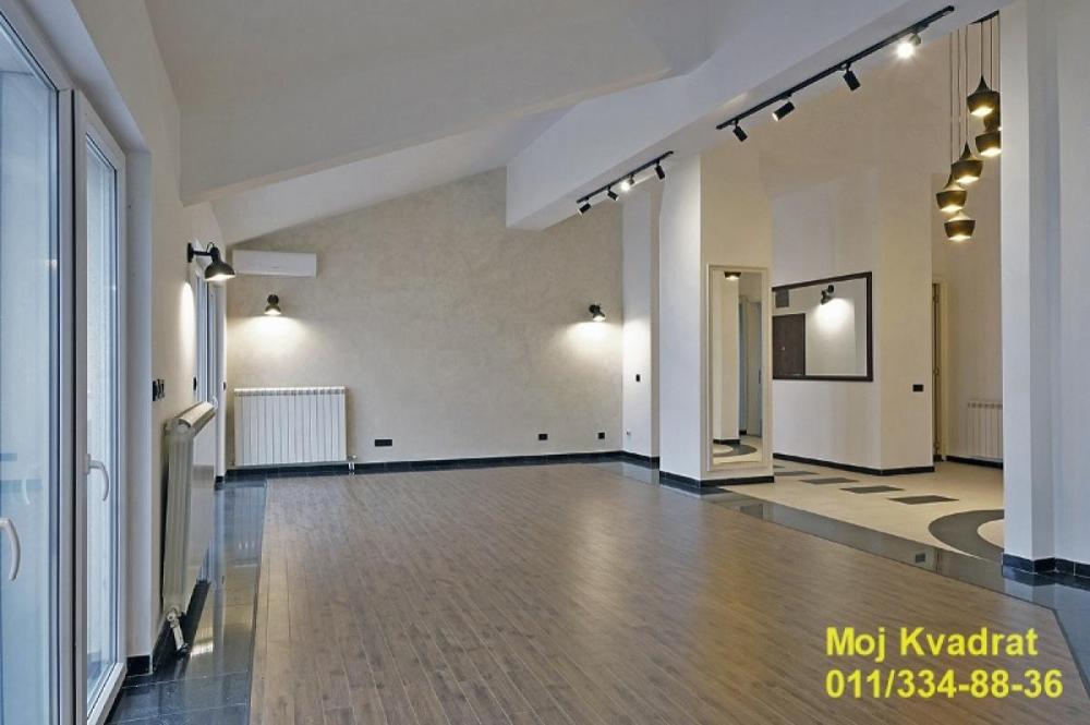 Stan na prodaju u Beogradu, Saobraćajni fakultet, trosoban, 172m2, cena 430000 evra