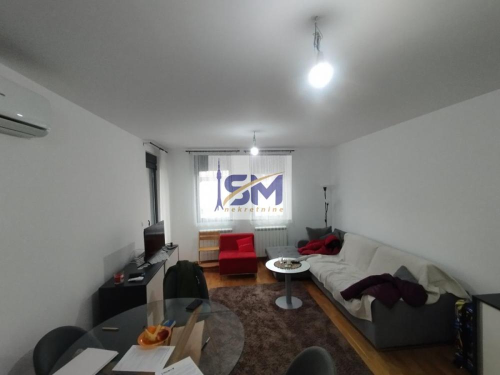 Stan na prodaju u Beogradu, Farmaceutski fakultet, dvosoban, 44m2, cena 157000 evra