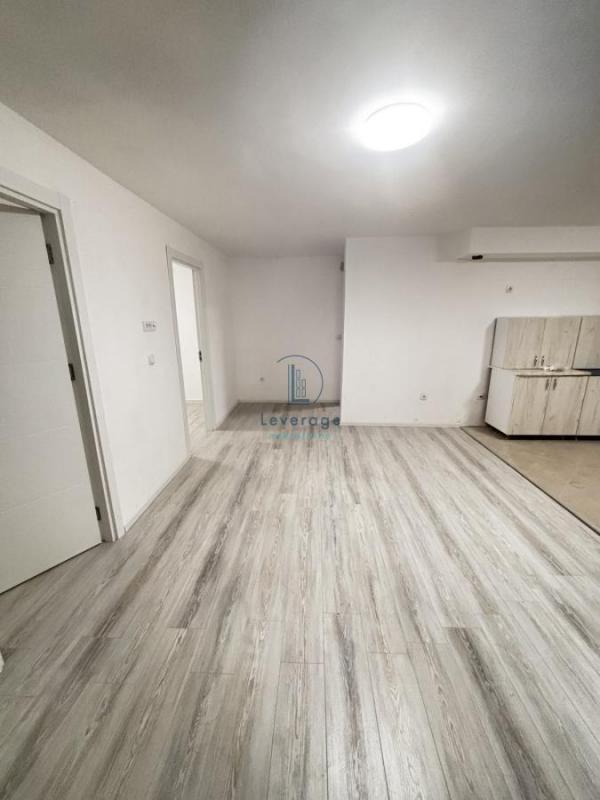 Stan na prodaju u Beogradu, Žarkovo, jednoiposoban, 57m2, cena 104600 evra