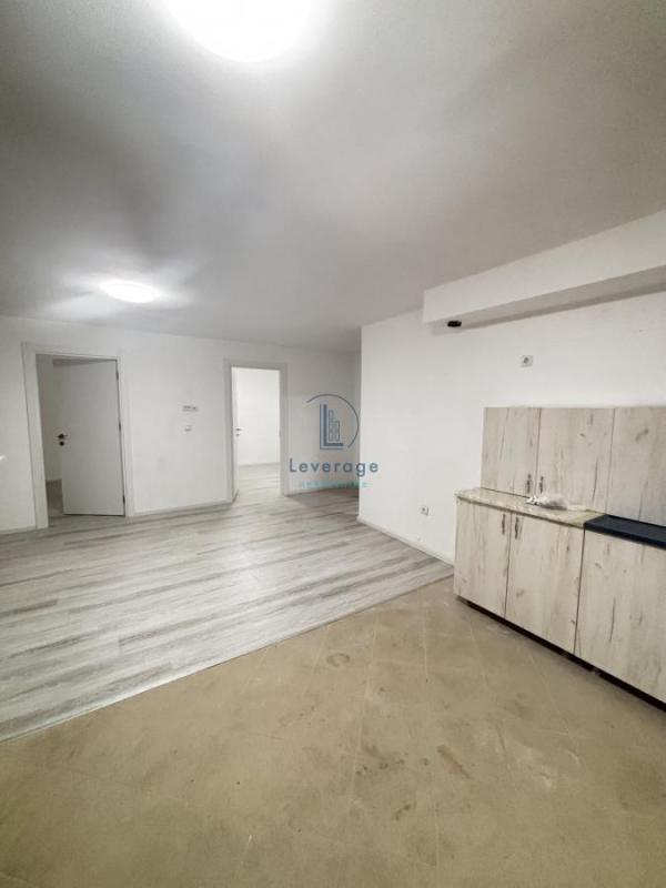 Stan na prodaju u Beogradu, Žarkovo, jednoiposoban, 57m2, cena 104600 evra