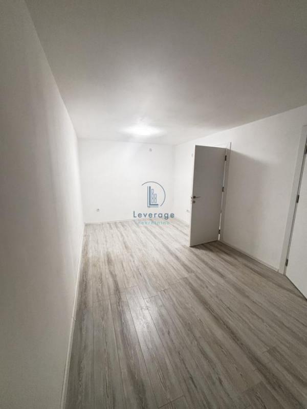 Stan na prodaju u Beogradu, Žarkovo, jednoiposoban, 57m2, cena 104600 evra