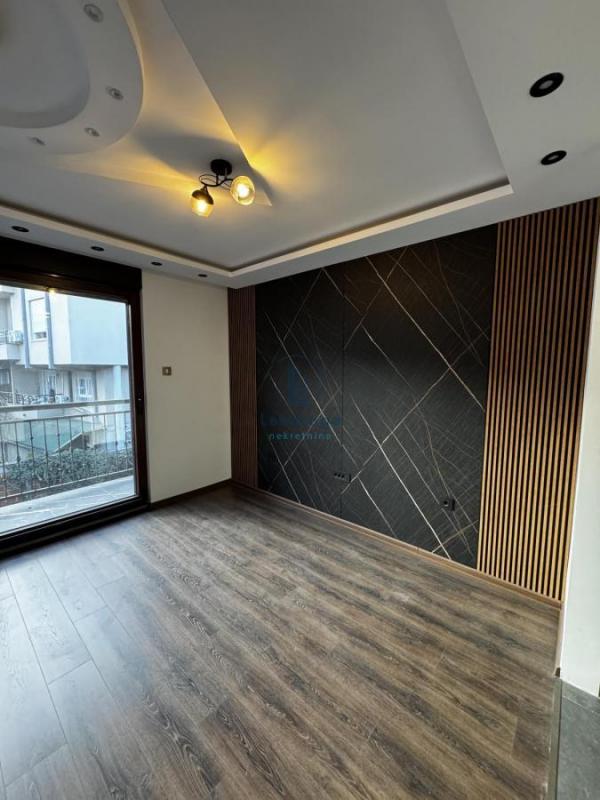 Stan na prodaju u Beogradu, Voždovac, dvosoban, 50m2, cena 175000 evra