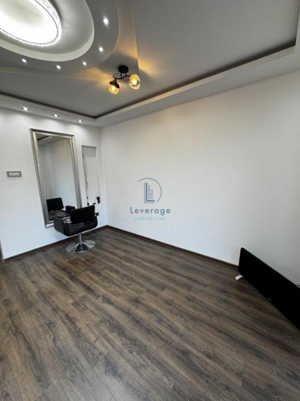 Stan na prodaju u Beogradu, Voždovac, dvosoban, 50m2, cena 175000 evra