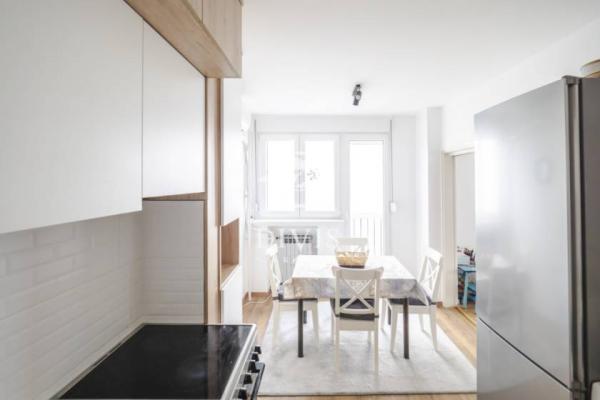 Stan na prodaju u Beogradu, Zemun, dvosoban, 58m2, cena 235000 evra