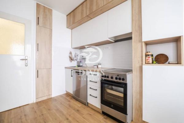 Stan na prodaju u Beogradu, Zemun, dvosoban, 58m2, cena 235000 evra