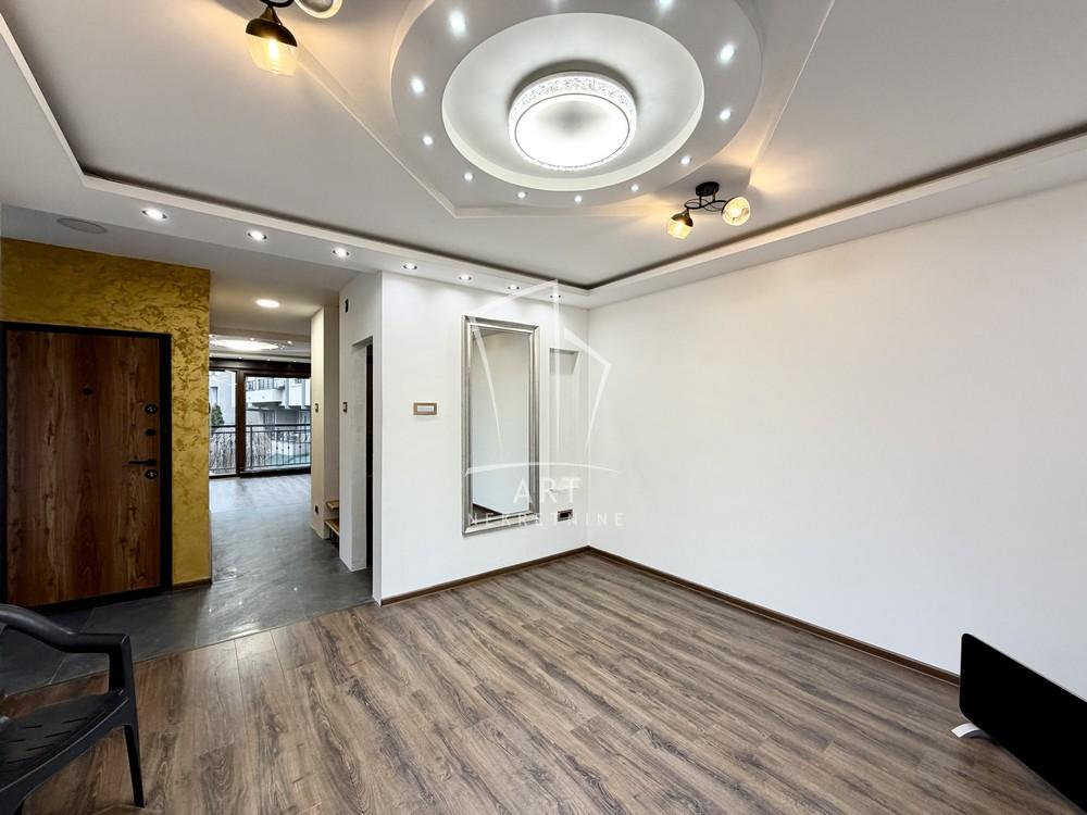 Stan na prodaju u Beogradu, Činovnička kolonija, dvosoban, 58m2, cena 175000 evra