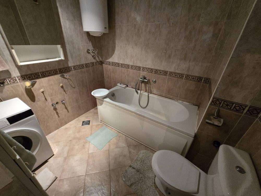 Stan na prodaju u Beogradu, Novi Beograd blok 22, trosoban, 97m2, cena 349500 evra