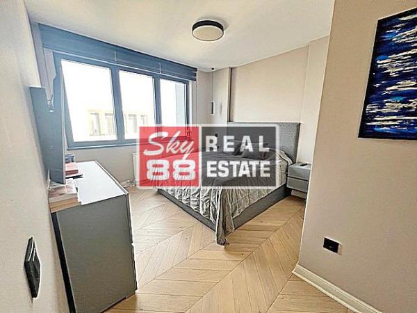 Stan na prodaju u Beogradu, Beograd na vodi, cetvorosoban, 112m2, cena 620000 evra