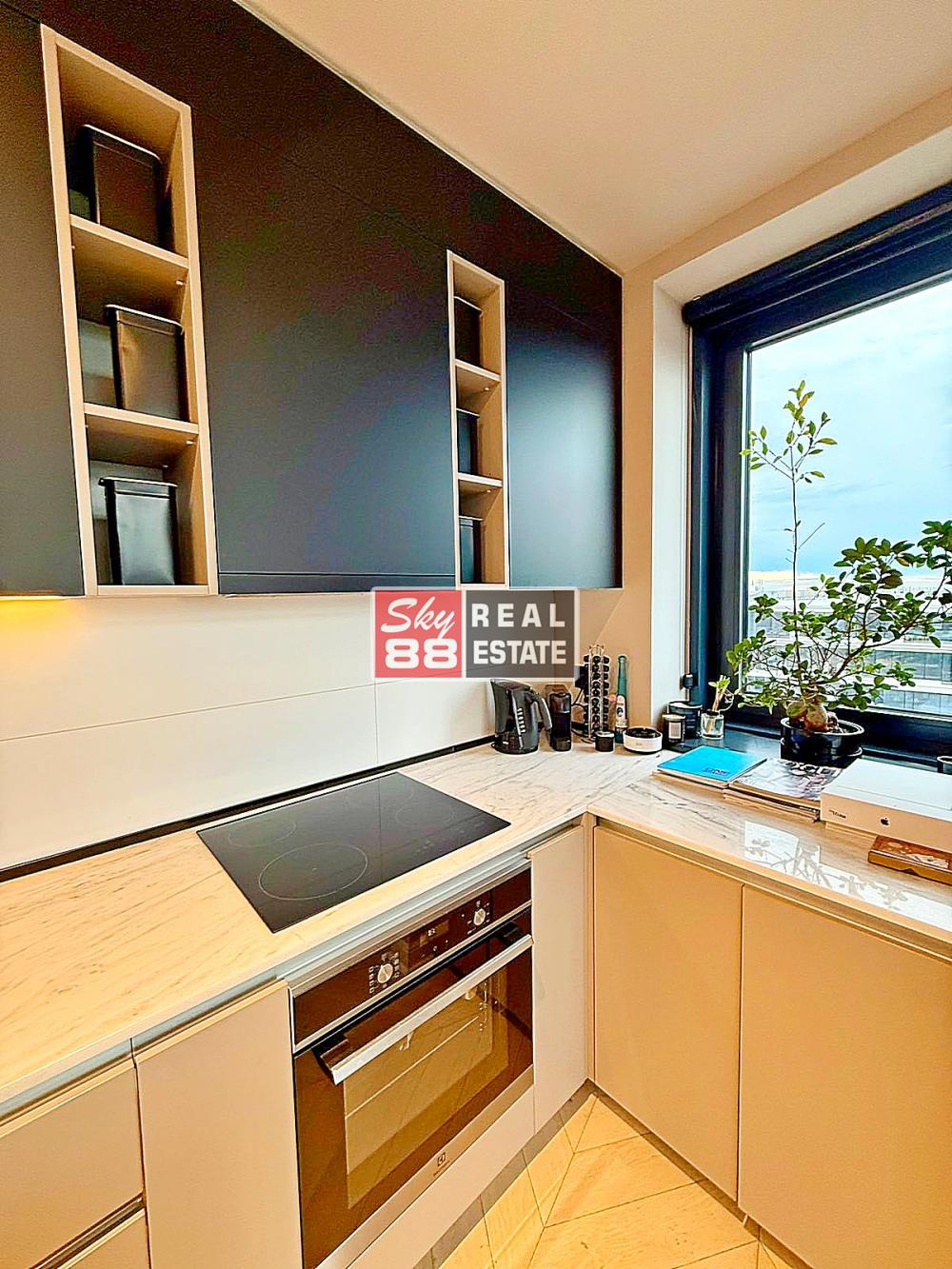 Stan na prodaju u Beogradu, Beograd na vodi, cetvorosoban, 112m2, cena 620000 evra