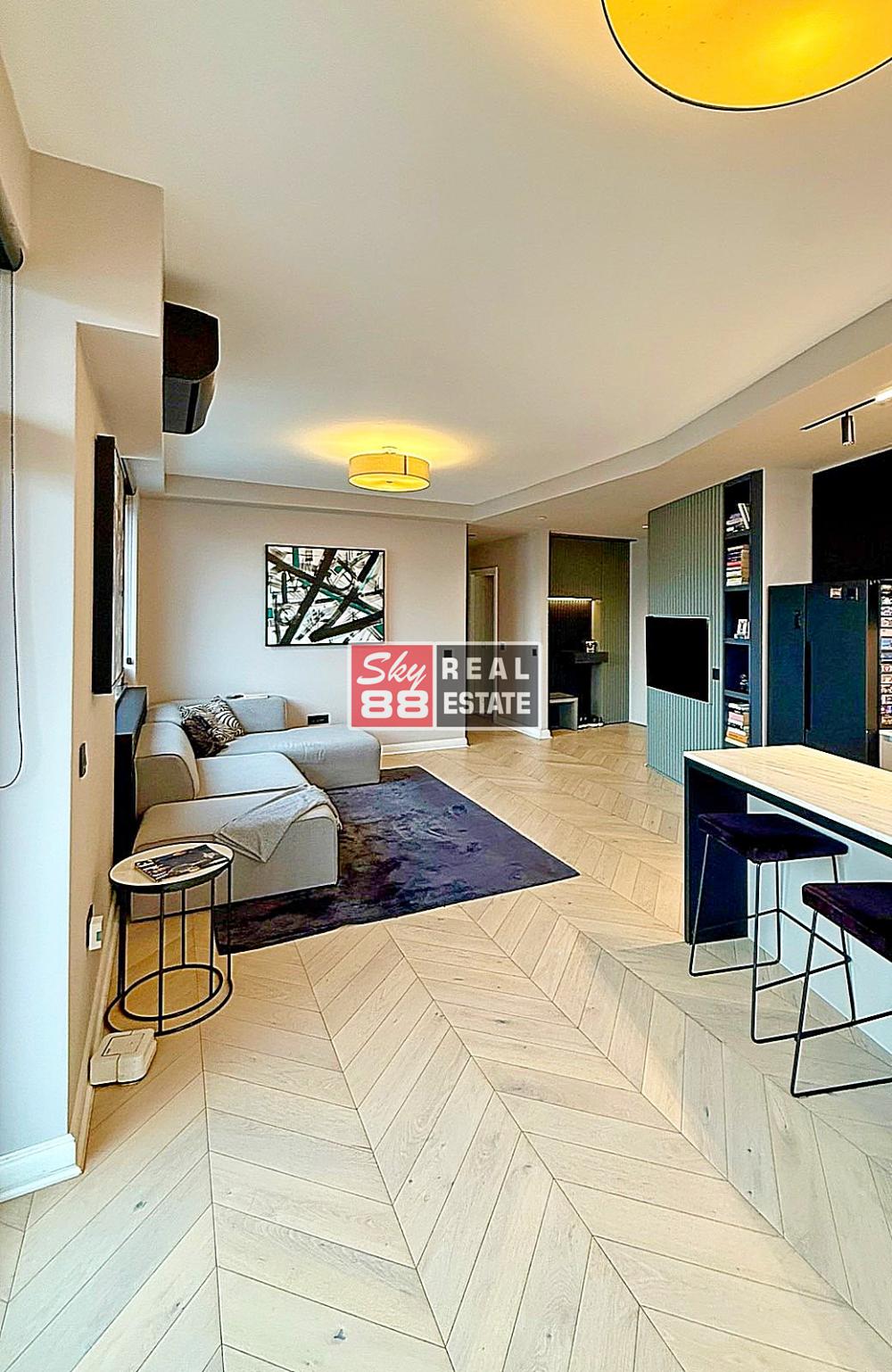 Stan na prodaju u Beogradu, Beograd na vodi, cetvorosoban, 112m2, cena 620000 evra