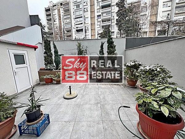 Stan na prodaju u Beogradu, Crveni Krst, dvosoban, 103m2, cena 221000 evra