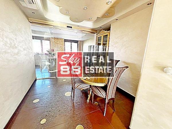 Stan na prodaju u Beogradu, Vračar (Hram), cetvorosoban, 214m2, cena 1450000 evra