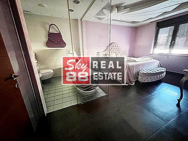 Stan na prodaju u Beogradu, Vračar (Hram), cetvorosoban, 214m2, cena 1450000 evra