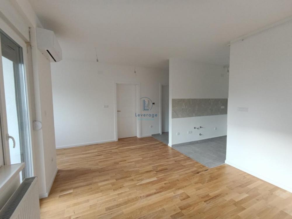 Stan na prodaju u Beogradu, jednoiposoban, 47m2, cena 74800 evra