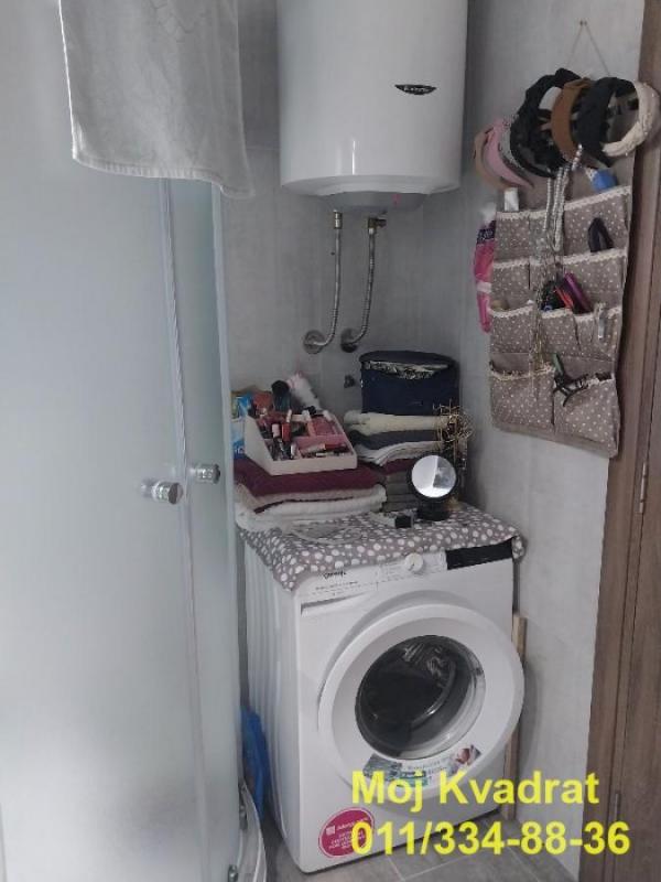 Stan na prodaju u Beogradu, Voždovac, jednoiposoban, 37m2, cena 125000 evra