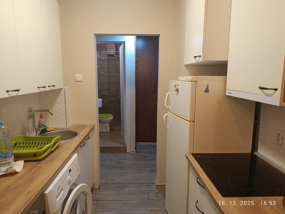 Stan na prodaju u Beogradu, Borča, trosoban, 75m2, cena 150000 evra