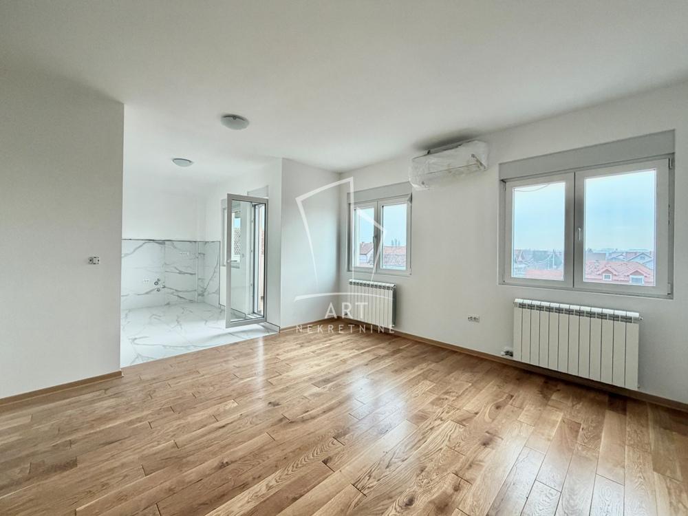 Stan na prodaju u Beogradu, Borča, dvoiposoban, 55m2, cena 145200 evra