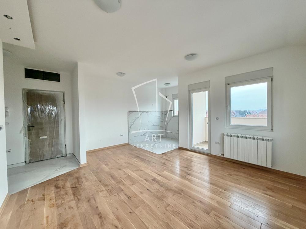 Stan na prodaju u Beogradu, Borča, jednoiposoban, 45m2, cena 118800 evra