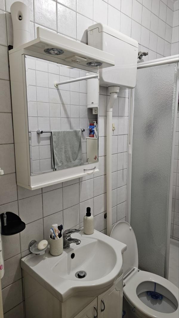 Stan na prodaju u Beogradu, Novi Beograd blok 3, dvosoban, 47m2, cena 175000 evra