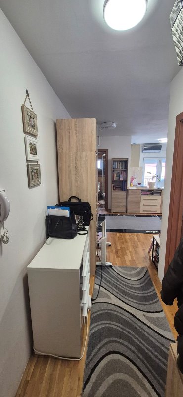 Stan na prodaju u Beogradu, Višnjica, dvosoban, 42m2, cena 90000 evra