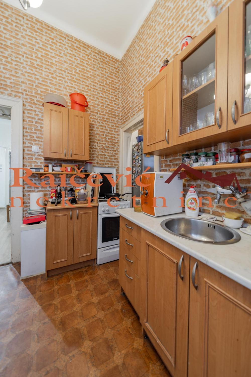 Stan na prodaju u Beogradu, Beograd (centar), trosoban, 83m2, cena 280000 evra