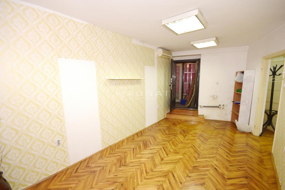 Stan na prodaju u Beogradu, Stari grad, dvoiposoban, 50m2, cena 129000 evra
