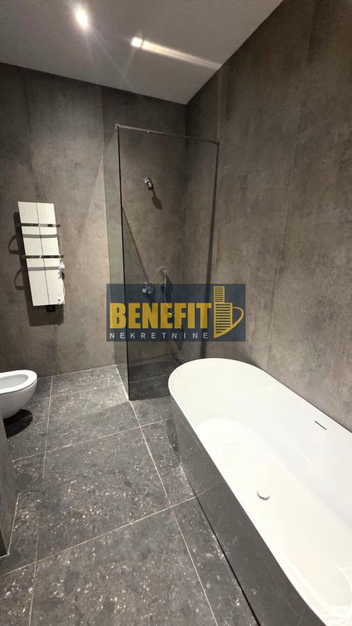 Stan na prodaju u Beogradu, Dedinje, 332m2, cena 1325000 evra