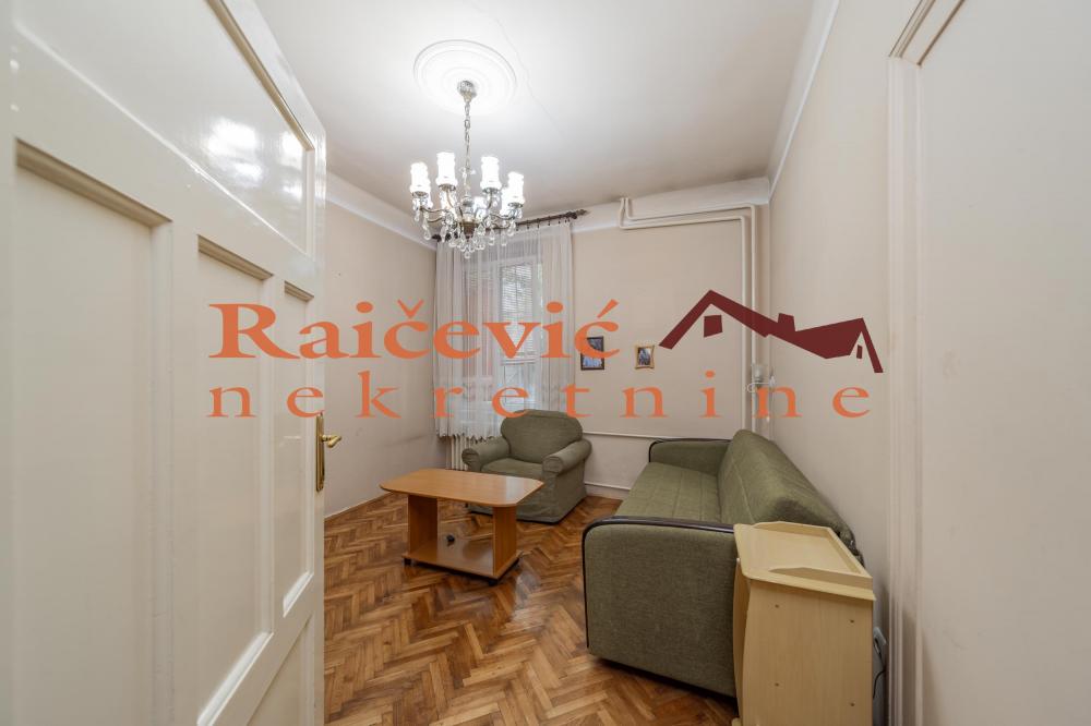 Glavna slika oglasa 270306