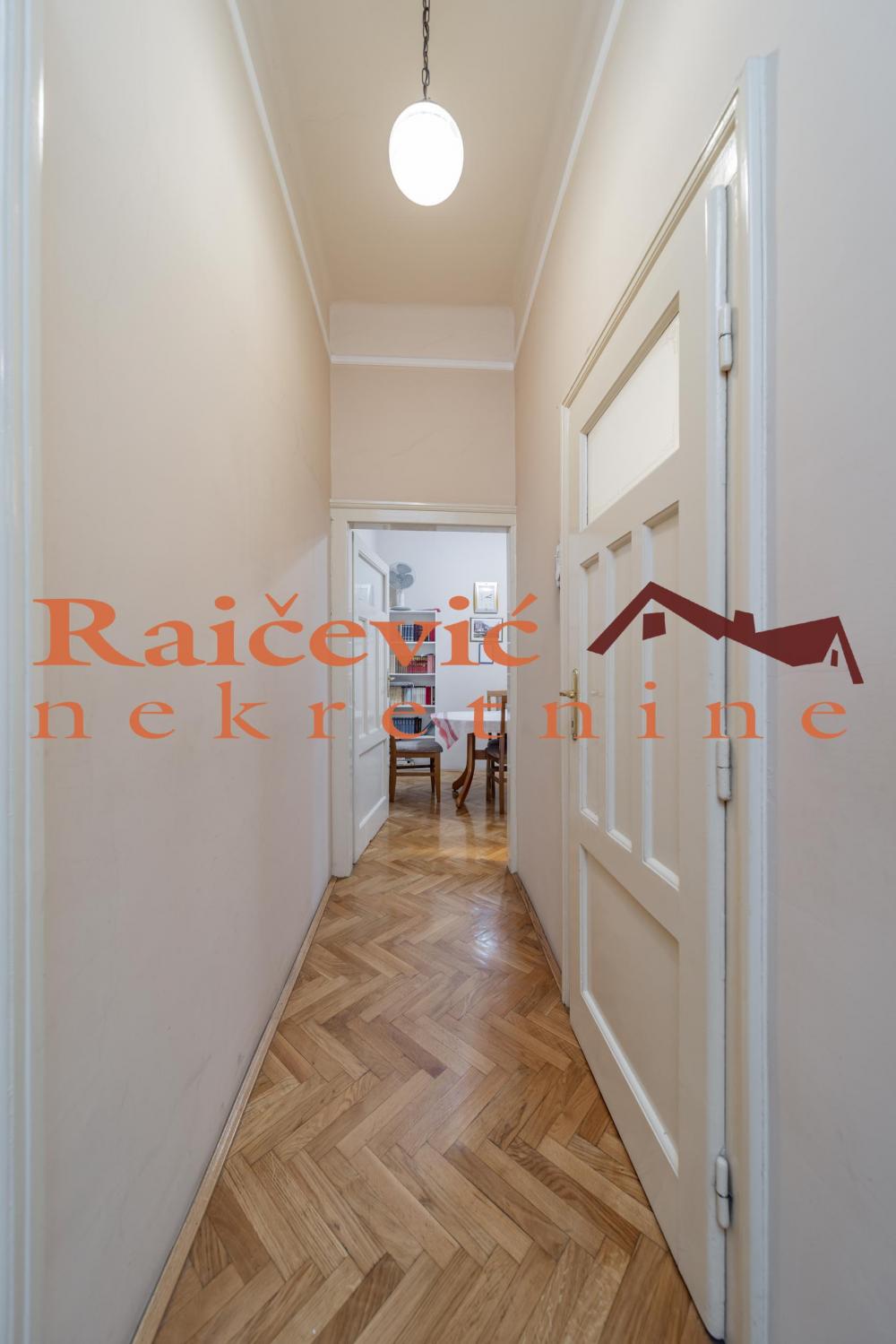 Stan na prodaju u Beogradu, Tašmajdan, dvosoban, 45m2, cena 189000 evra