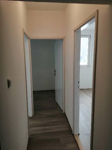 Stan na prodaju u Beogradu, Karaburma, trosoban, 50m2, cena 149000 evra