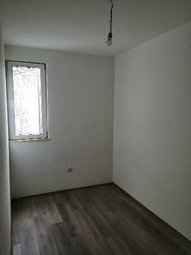 Stan na prodaju u Beogradu, Karaburma, trosoban, 50m2, cena 149000 evra