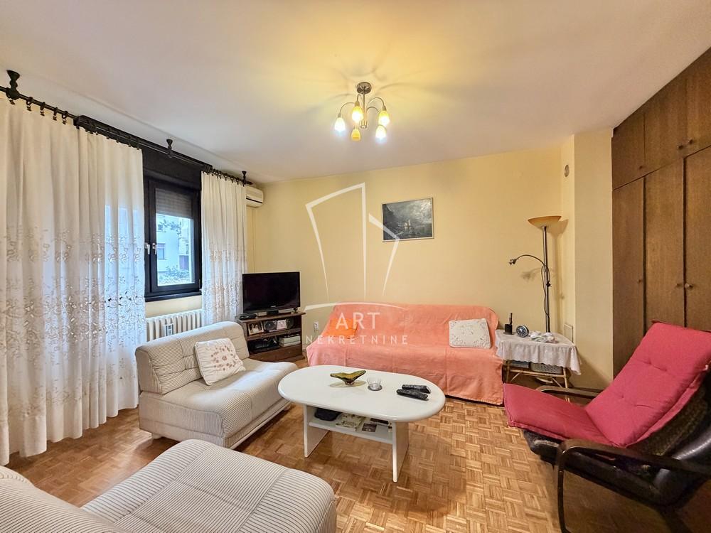 Glavna slika oglasa 270309