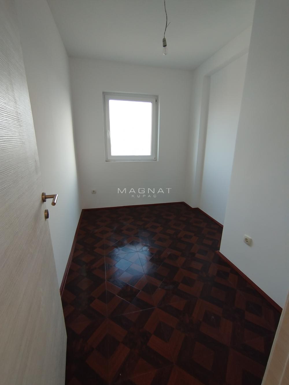 Stan na prodaju u Beogradu, Palilula, dvoiposoban, 47m2, cena 75000 evra