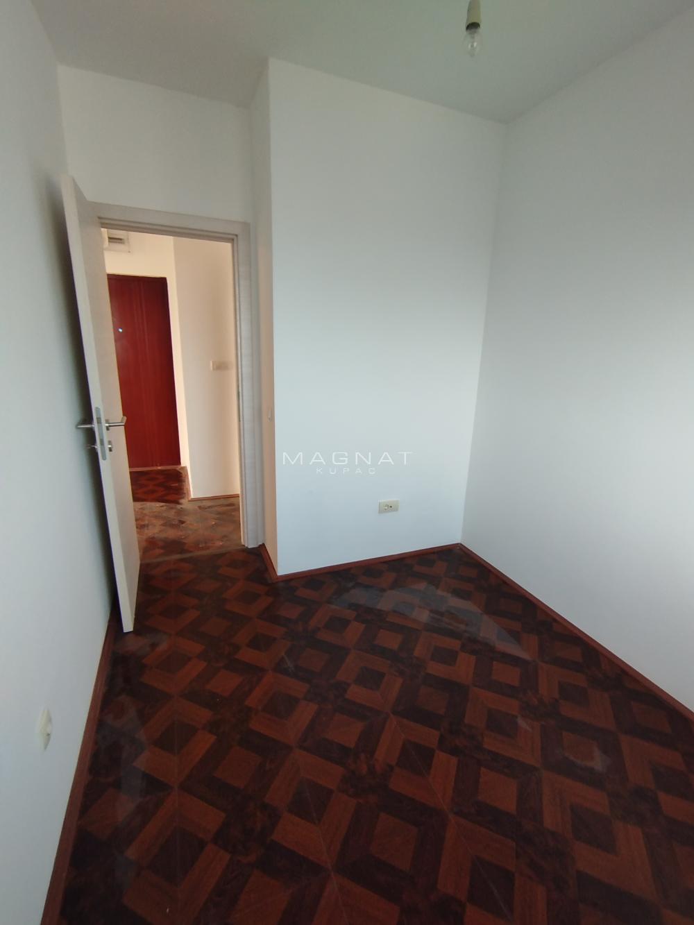 Stan na prodaju u Beogradu, Palilula, dvoiposoban, 47m2, cena 75000 evra