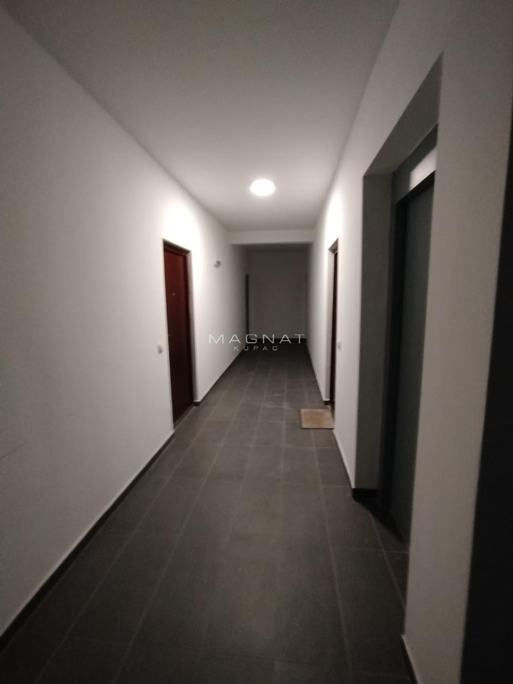 Stan na prodaju u Beogradu, Palilula, dvoiposoban, 47m2, cena 75000 evra