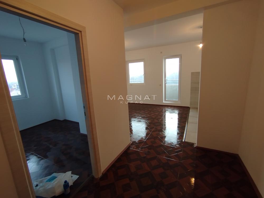 Stan na prodaju u Beogradu, Palilula, dvoiposoban, 47m2, cena 75000 evra