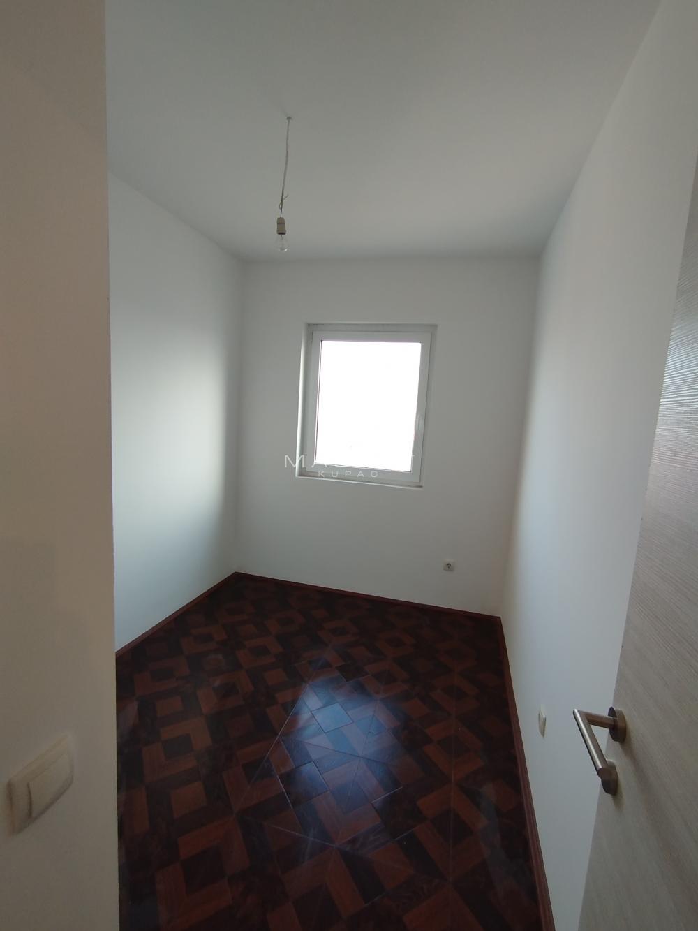 Stan na prodaju u Beogradu, Palilula, dvoiposoban, 47m2, cena 75000 evra