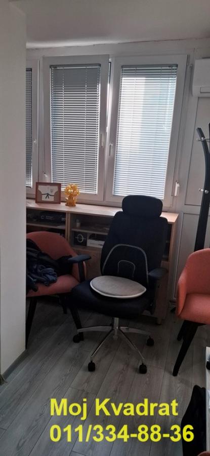 Stan na prodaju u Beogradu, Čukarica, dvoiposoban, 74m2, cena 210000 evra