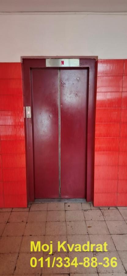 Stan na prodaju u Beogradu, Čukarica, dvoiposoban, 74m2, cena 210000 evra