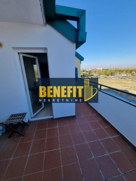 Stan na prodaju u Beogradu, Bežanijska kosa, dvosoban, 61m2, cena 159000 evra