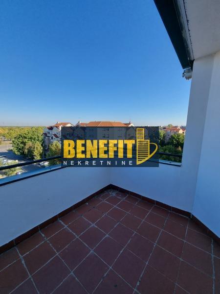 Stan na prodaju u Beogradu, Bežanijska kosa, dvosoban, 61m2, cena 159000 evra