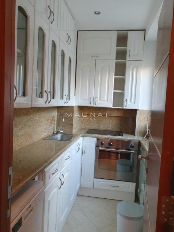 Stan na prodaju u Beogradu, Stari grad, jednoiposoban, 37m2, cena 240000 evra